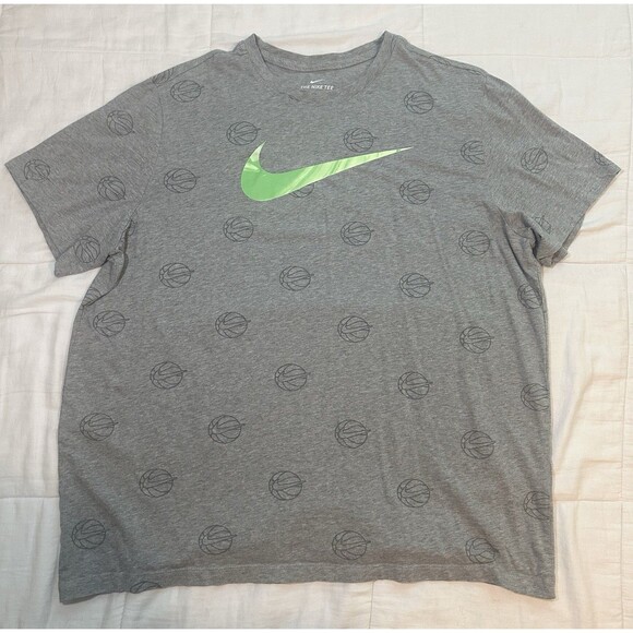 Nike Sportswear Allover Gray Basketball Green Swoosh Logo T-Shirt Men's XXL - Picture 1 of 8